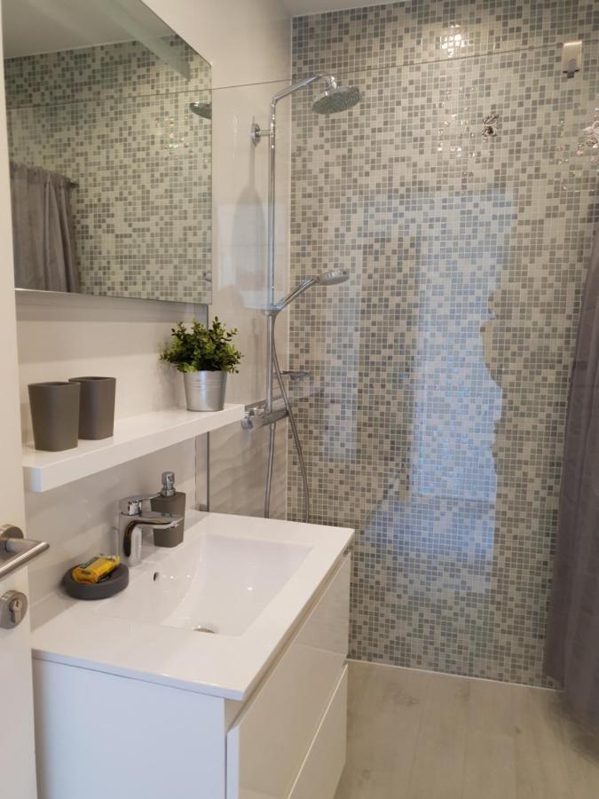 Gulin Apartments Vodice Zewnętrze zdjęcie