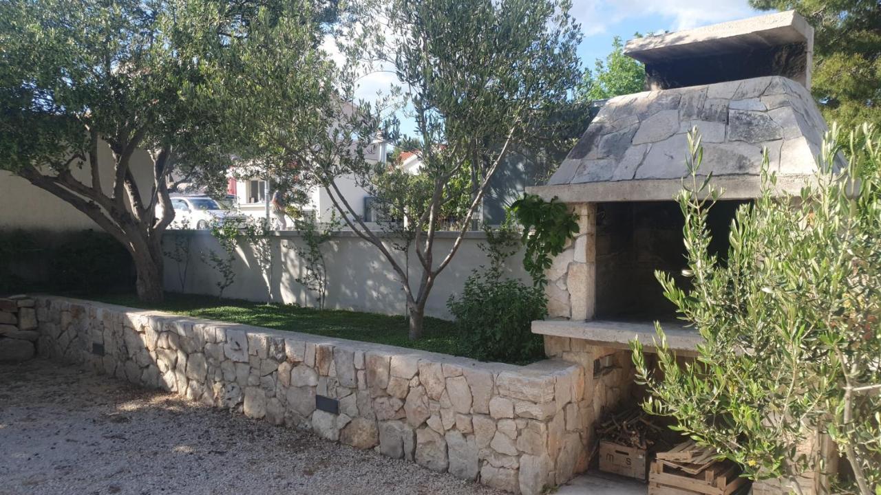 Gulin Apartments Vodice Zewnętrze zdjęcie