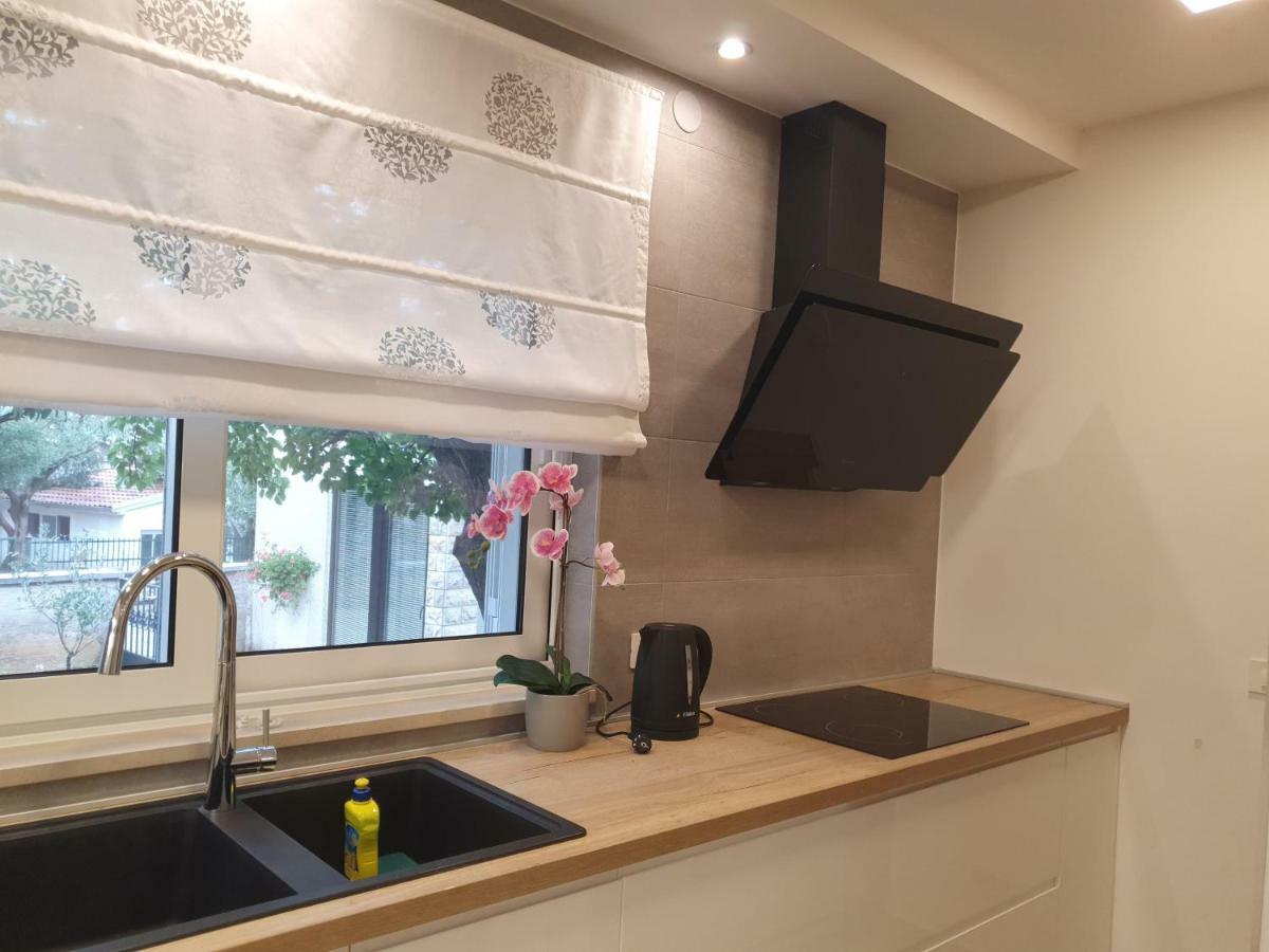 Gulin Apartments Vodice Zewnętrze zdjęcie
